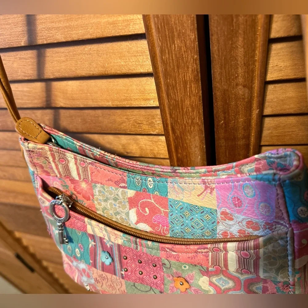 Vintage Fossil Genuine Leather Colorful Patchwork Crossbody Bag - Picture 13 of 16